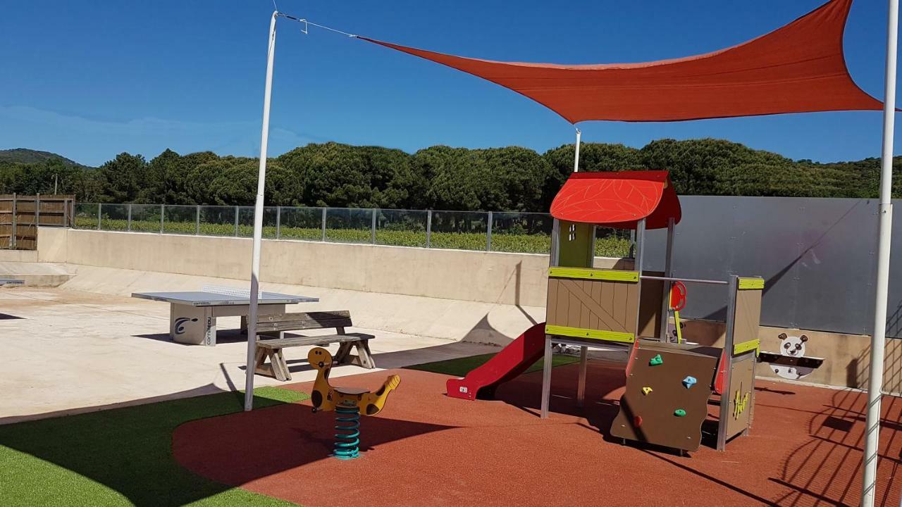 La Pinede Camping Grimaud Eksteriør billede